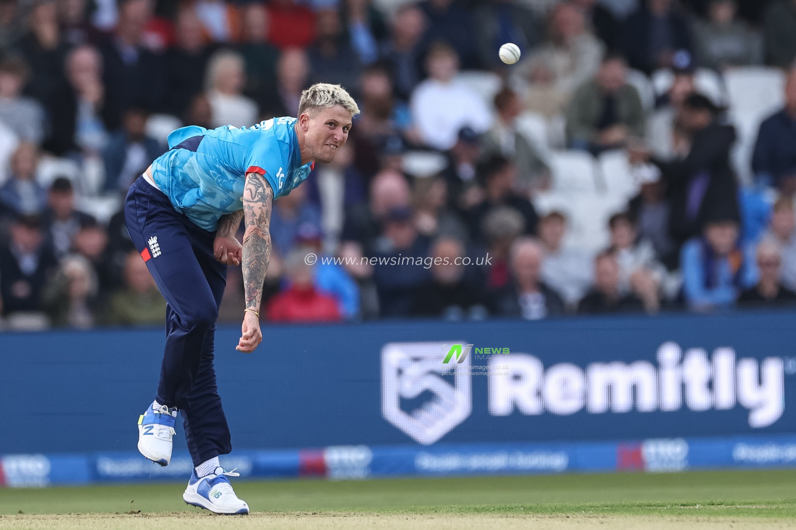 Brydon Carse of England delivers the ball during the Second Metro Bank One Day International England v Australia at Headingley Cricket Ground, Leeds, United Kingdom, 21st September 2024

(Photo by Mark Cosgrove/News Images)
