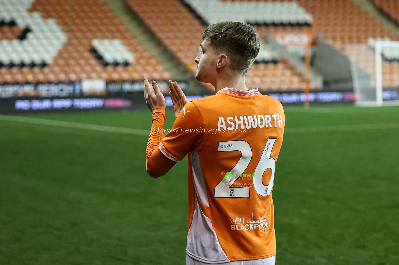 Zac Ashworth of Blackpool applauds the fans during the Bristol Street Motors Trophy match Blackpool vs Liverpool U21 at Bloomfield Road, Blackpool, United Kingdom, 6th November 2024

(Photo by Mark Cosgrove/News Images)