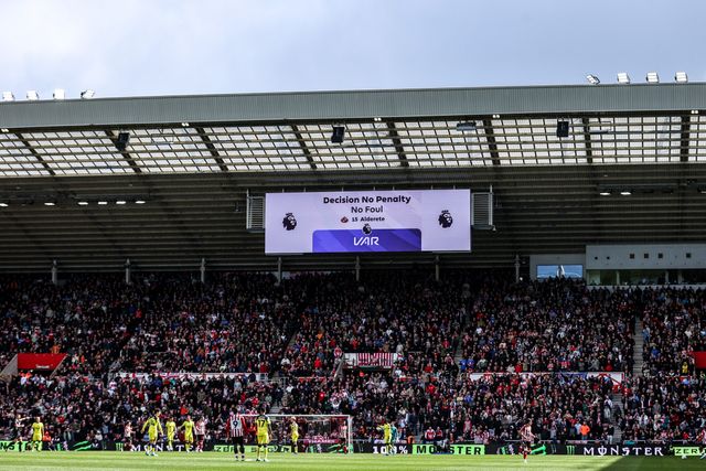 Premier League: Sunderland v Tottenham Hotspur