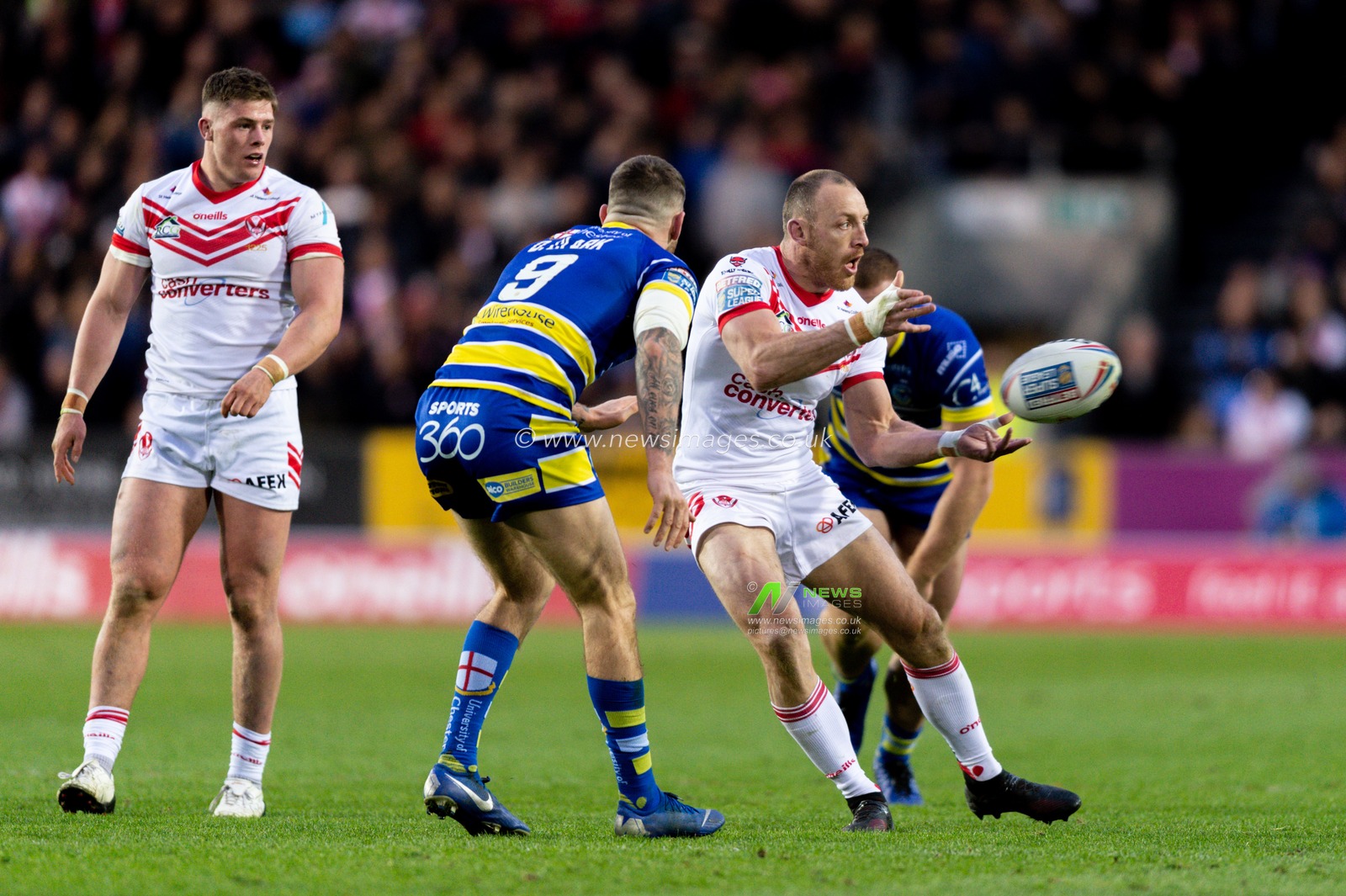 12th April 2019 , Totally Wicked Stadium, St Helens, England;  Betfred Super League, Round 10, St Helens vs Warrington Wolves,  James Roby of St Helens during the game

Credit: Richard Long/News Images