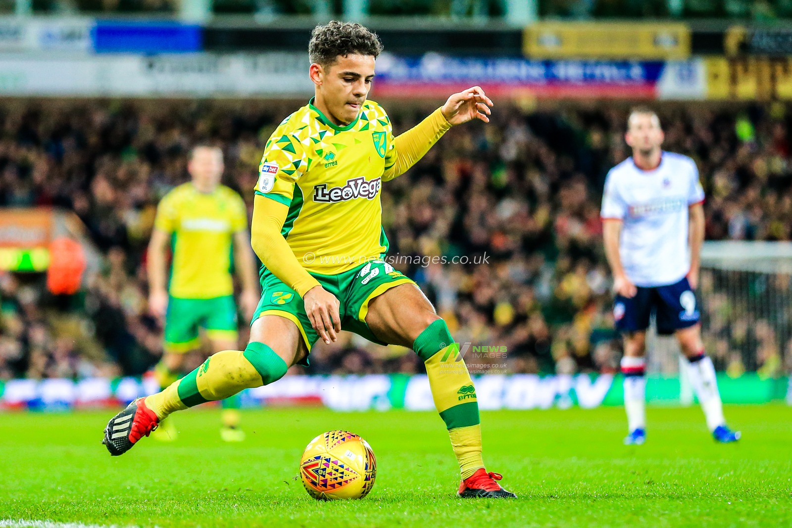 8th December 2018, Carrow Road, Norfolk, England; Sky Bet Championship, Norwich City v Bolton Wonderers ;  Max Aarons (37) of Norwich City with the ball.

Credit: Georgie Kerr/News Images

English Football League images are subject to DataCo Licence