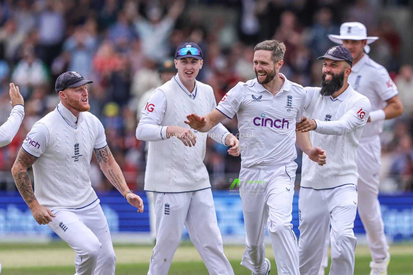 Chris Woakes of England celebrates the wicket of Marnus Labuschagne of Australia during the LV= Insurance Ashes Third Test Series Day 1 England v Australia at Headingley Stadium, Leeds, United Kingdom, 6th July 2023

(Photo by Mark Cosgrove/News Images)