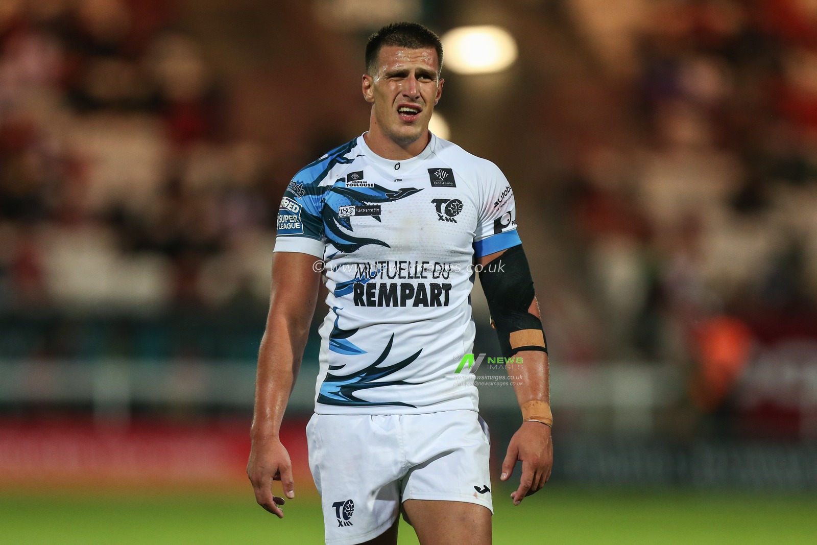 Lambert Belmas #29 of Toulouse Olympiqueduring the game