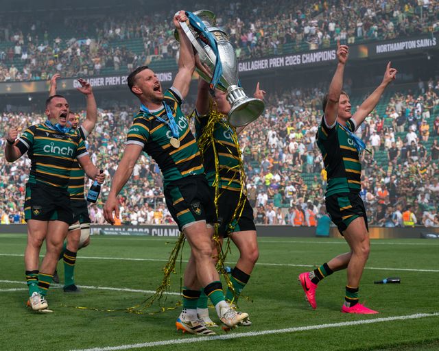 Northampton Saints Players celebrate with the trophy following their win of the Gallagher PREM Final match Northampton Saints vs Exeter Chiefs at Allianz Stadium, Twickenham, United Kingdom on 20 June 2026.

(Photo by Alex Williamson/News Images)