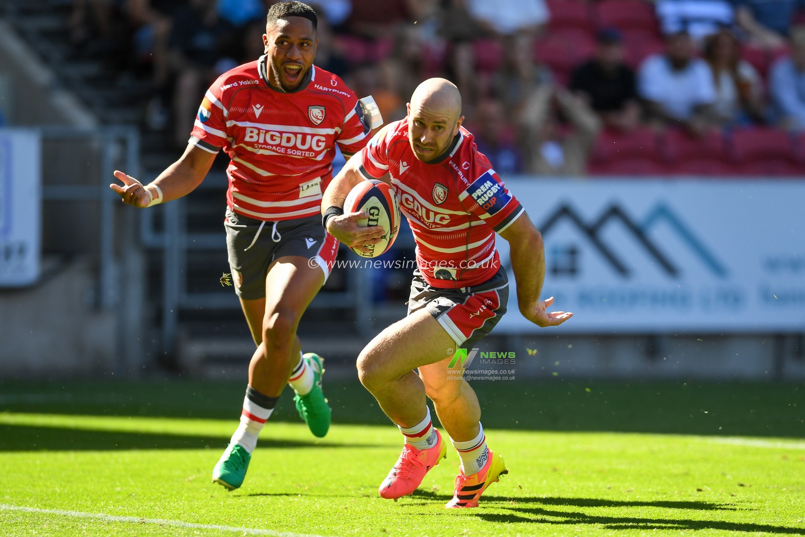 Dan Robson of Gloucester Rugby crosses the try line for Gloucester’s first try during the Prem Rugby Cup match Bristol Bears vs Gloucester at Ashton Gate, Bristol, United Kingdom on 05 September 2026

(Photo by Alex Williamson/News Images)