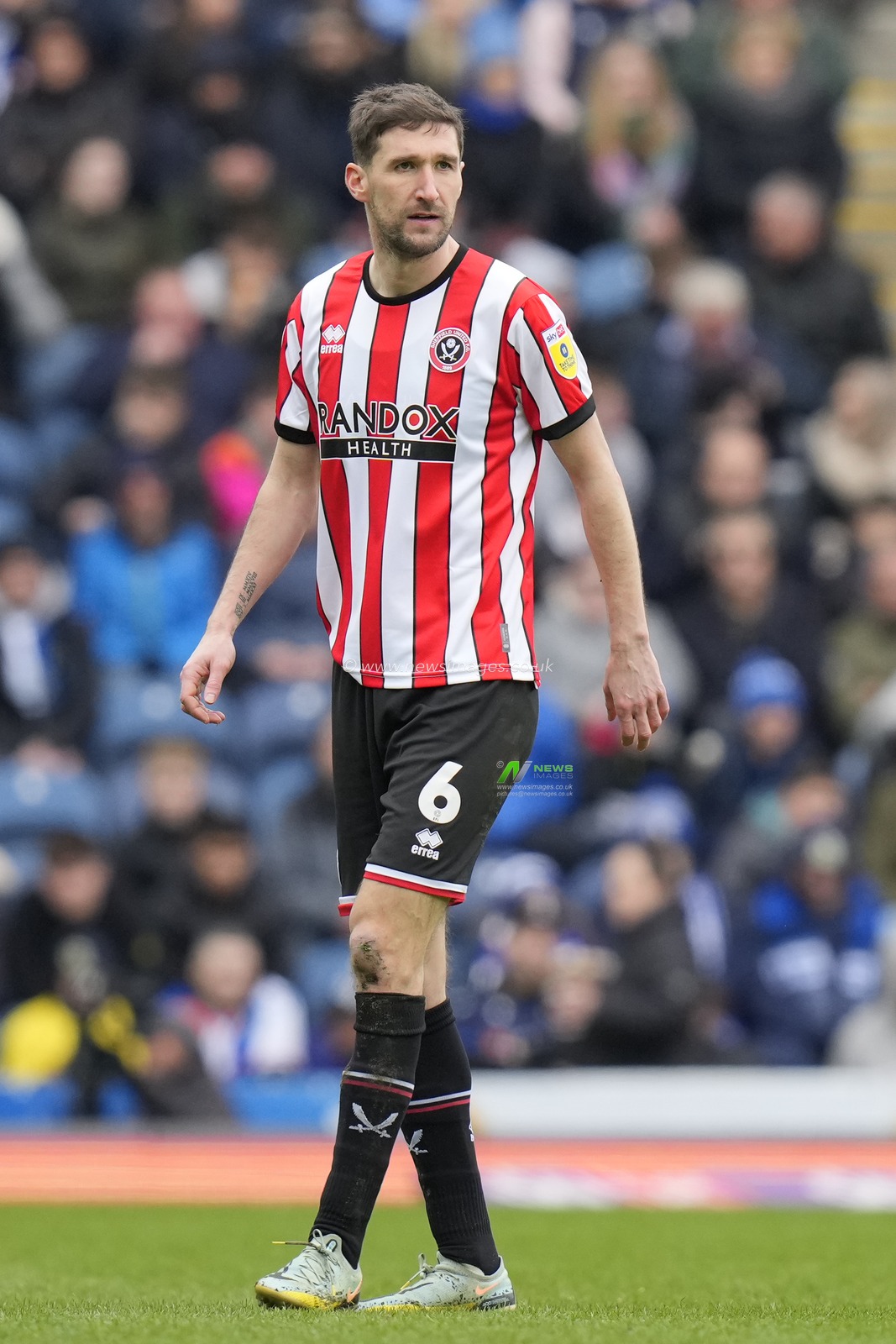Chris Basham #6 of Sheffield United during the Sky Bet Championship match Blackburn Rovers vs Sheffield United at Ewood Park, Blackburn, United Kingdom, 4th March 2023

(Photo by Steve Flynn/News Images)