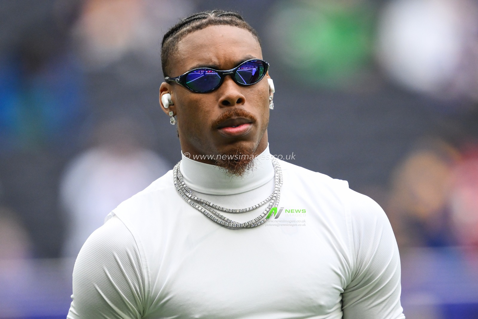 Justin Jefferson of the Minnesota Vikingsduring the pre match warm up ahead of the Week 5 match New York Jets vs Minnesota Vikings at Tottenham Hotspur Stadium, London, United Kingdom, 6th October 2024

(Photo by Craig Thomas/News Images)