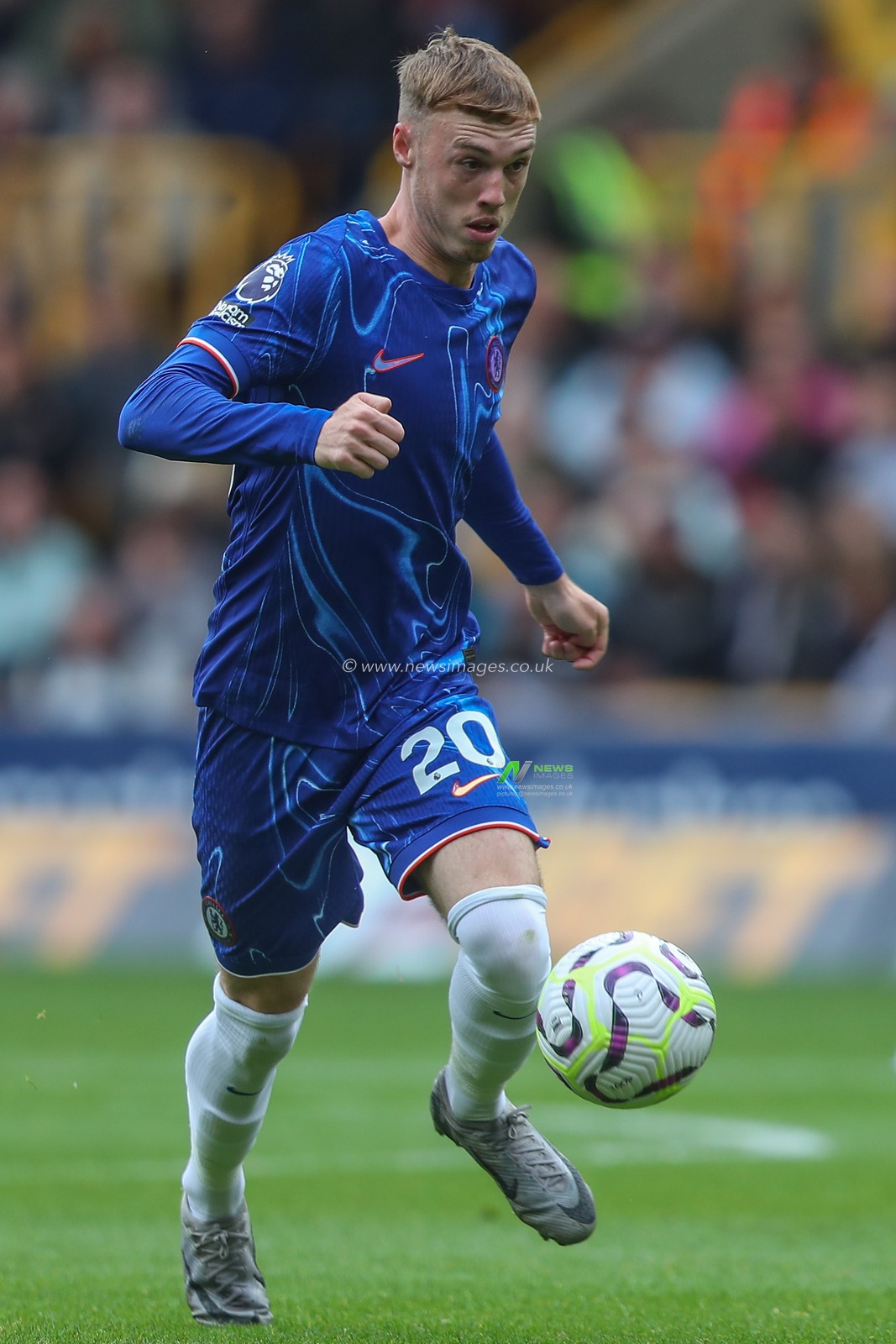 Cole Palmer of Chelsea during the Premier League match Wolverhampton Wanderers vs Chelsea at Molineux, Wolverhampton, United Kingdom, 25th August 2024

(Photo by Gareth Evans/News Images)