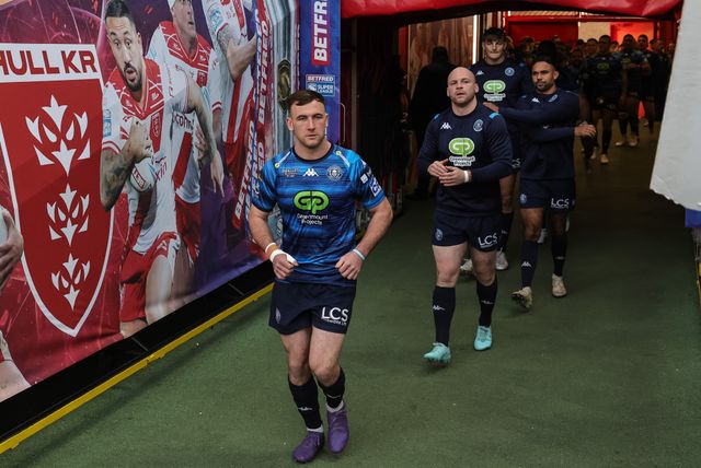 Harry Smith of Wigan Warriors in the pre-game warm up during the 2025 Betfred Super League Grand Final Hull KR v Wigan Warriors at Old Trafford, Manchester, United Kingdom, 11th October 2025

(Photo by Mark Cosgrove/News Images)