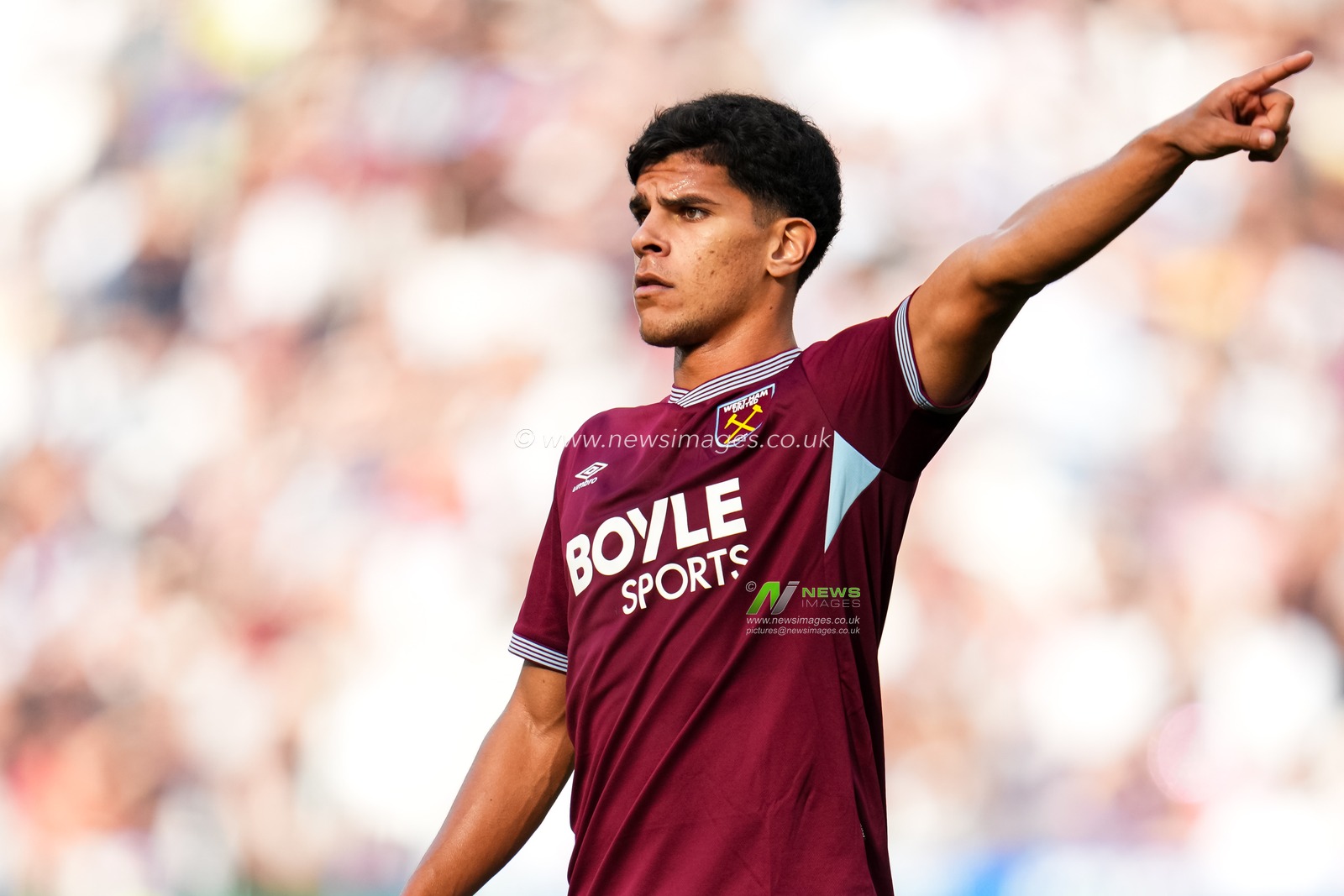 Mateus Fernandes of West Ham United during the Premier League match West Ham United vs Crystal Palace at London Stadium, London, United Kingdom, 20th September 2025

(Photo by Harvey Murphy/News Images)