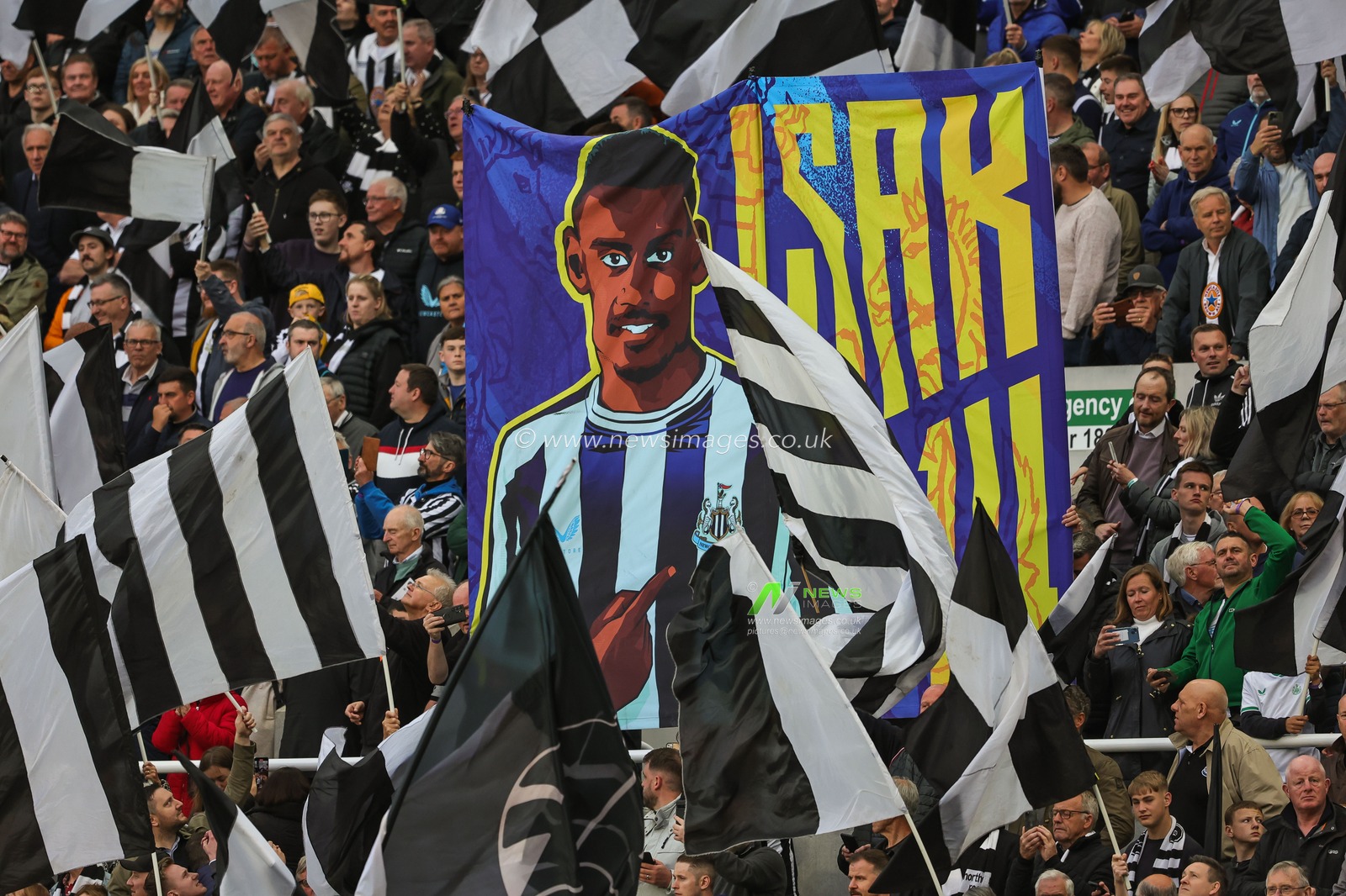 Alexander Isak #14 of Newcastle United banner ahead of  the Premier League match Newcastle United vs Leicester City at St. James's Park, Newcastle, United Kingdom, 22nd May 2023

(Photo by Mark Cosgrove/News Images)