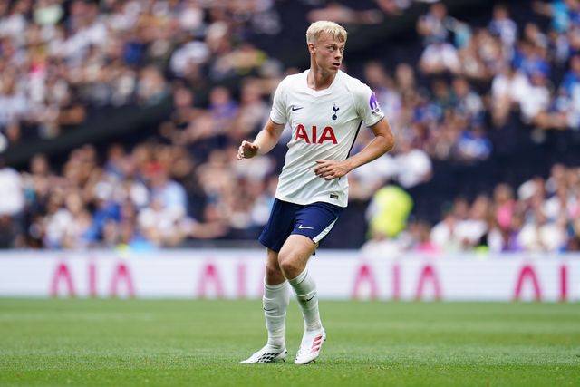 Jan Van Hecke of Tottenham Hotspur during the pre-season friendly match Tottenham Hotspur vs Hoffenheim at Tottenham Hotspur Stadium, London, United Kingdom on 15 August 2026

(Photo by Harvey Murphy/News Images)