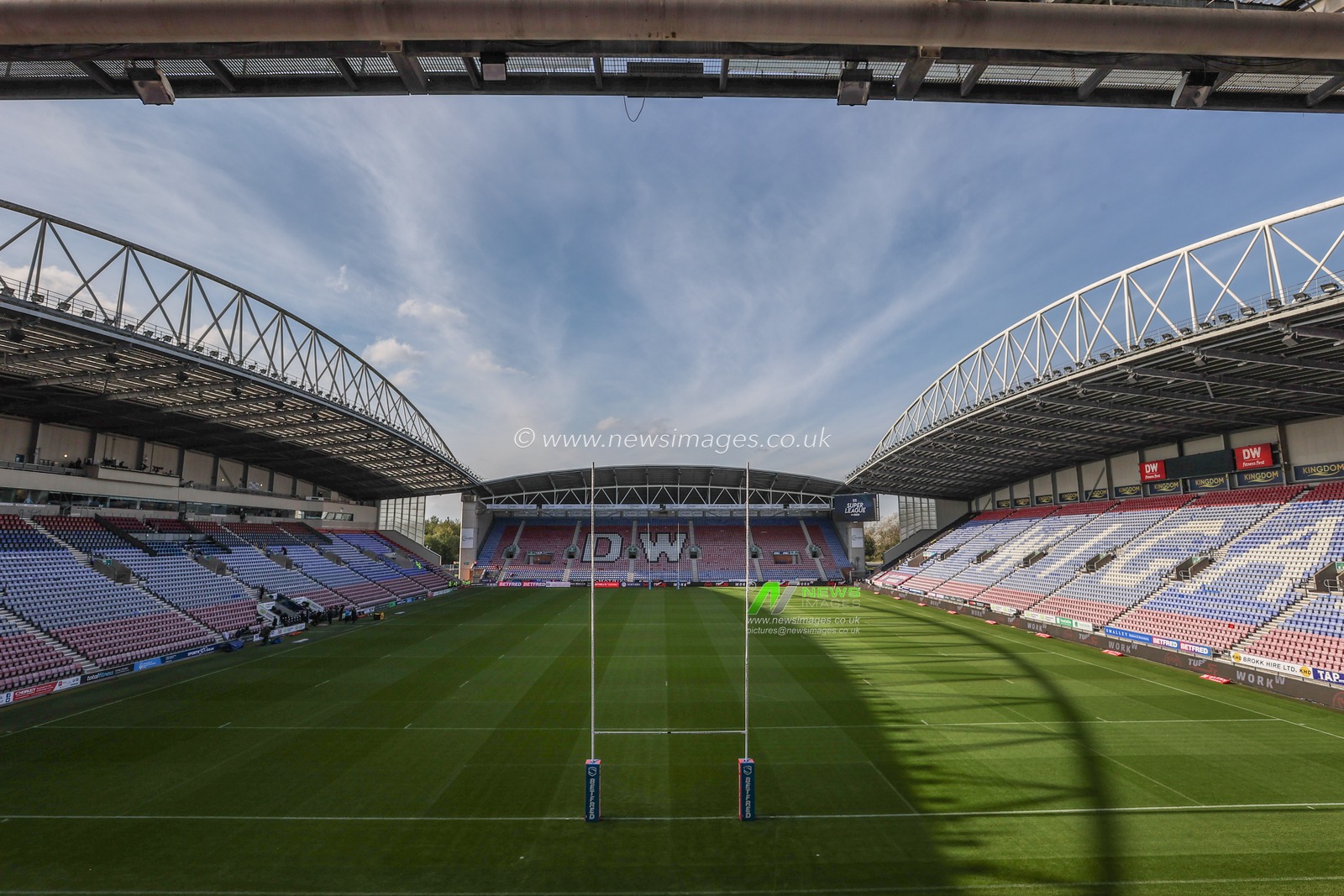 A general view of The Brick Community Stadium during the Betfred Super League Semi-Finals match Wigan Warriors vs Leigh Leopards at The Brick Community Stadium, Wigan, United Kingdom, 5th October 2024

(Photo by Alfie Cosgrove/News Images)