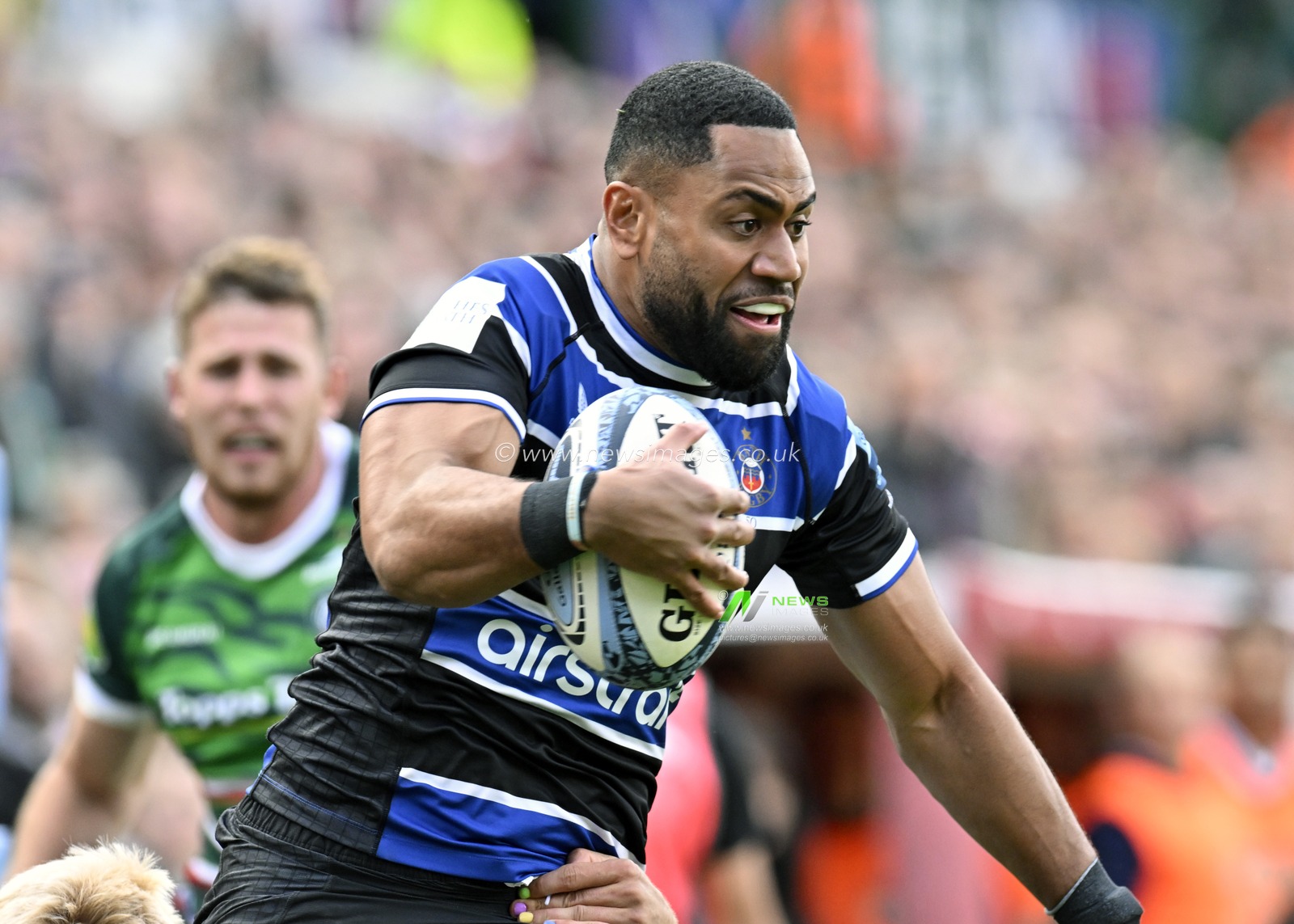 J COKANASIGA of Bath Rugby attacking with the ball during the Gallagher Premiership match Leicester Tigers vs Bath Rugby at Welford Road, Leicester, United Kingdom, 29th September 2024

(Photo by Mark Dunn/News Images)