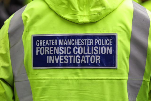 Greater Manchester Police Forensic Collision investigators arrive during the Manchester synagogue terror attack day 2 at Heaton Park Shul, Manchester, United Kingdom, 3rd October 2025

(Photo by Mark Cosgrove/News Images)