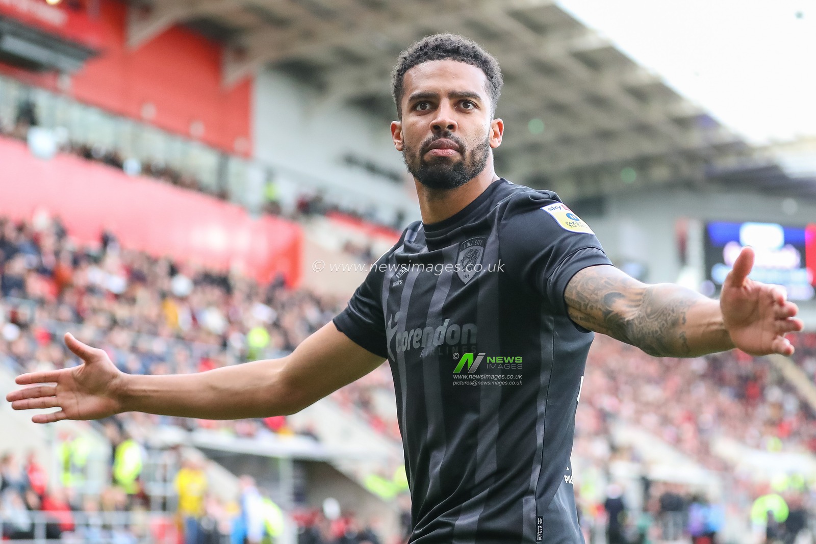 Cyrus Christie #33 of Hull City celebrates his goal to make it 1-2 during the Sky Bet Championship match Rotherham United vs Hull City at New York Stadium, Rotherham, United Kingdom, 22nd October 2022

(Photo by Gareth Evans/News Images)