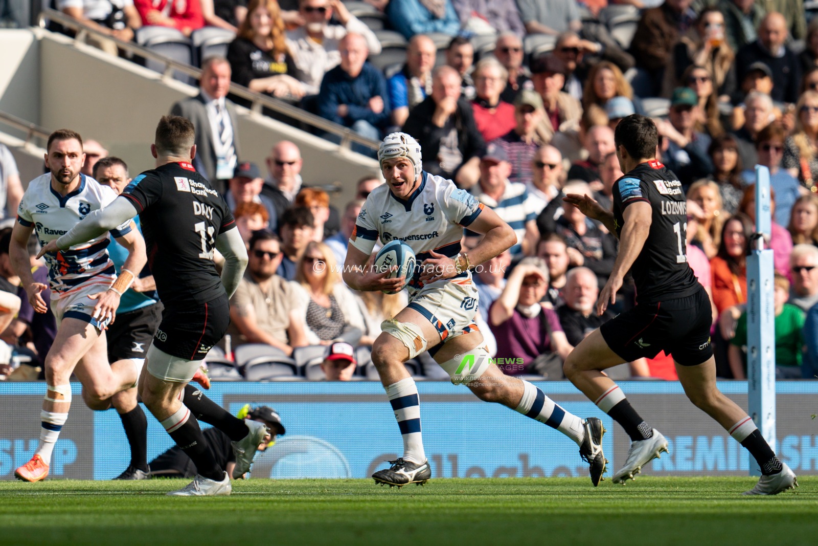 Fritz Harding #8 of Bristol Bears in action during the game