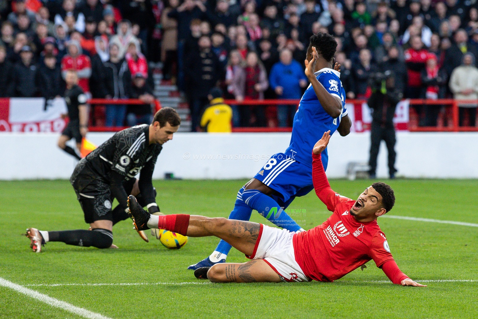 Morgan Gibbs-White #10 of Nottingham Forest reacts as he just fails to connect with a cross during the Premier League match Nottingham Forest vs Leicester City at City Ground, Nottingham, United Kingdom, 14th January 2023

(Photo by Craig Thomas/News Images)