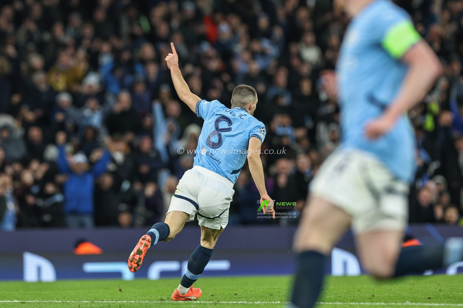 Mateo KovaÄiÄ‡ of Manchester City celebrates his goal to make it 1-1 during the UEFA Champions League Matchday 8 of 8 Manchester City vs Club Brugge at Etihad Stadium, Manchester, United Kingdom, 29th January 2025

(Photo by Mark Cosgrove/News Images)