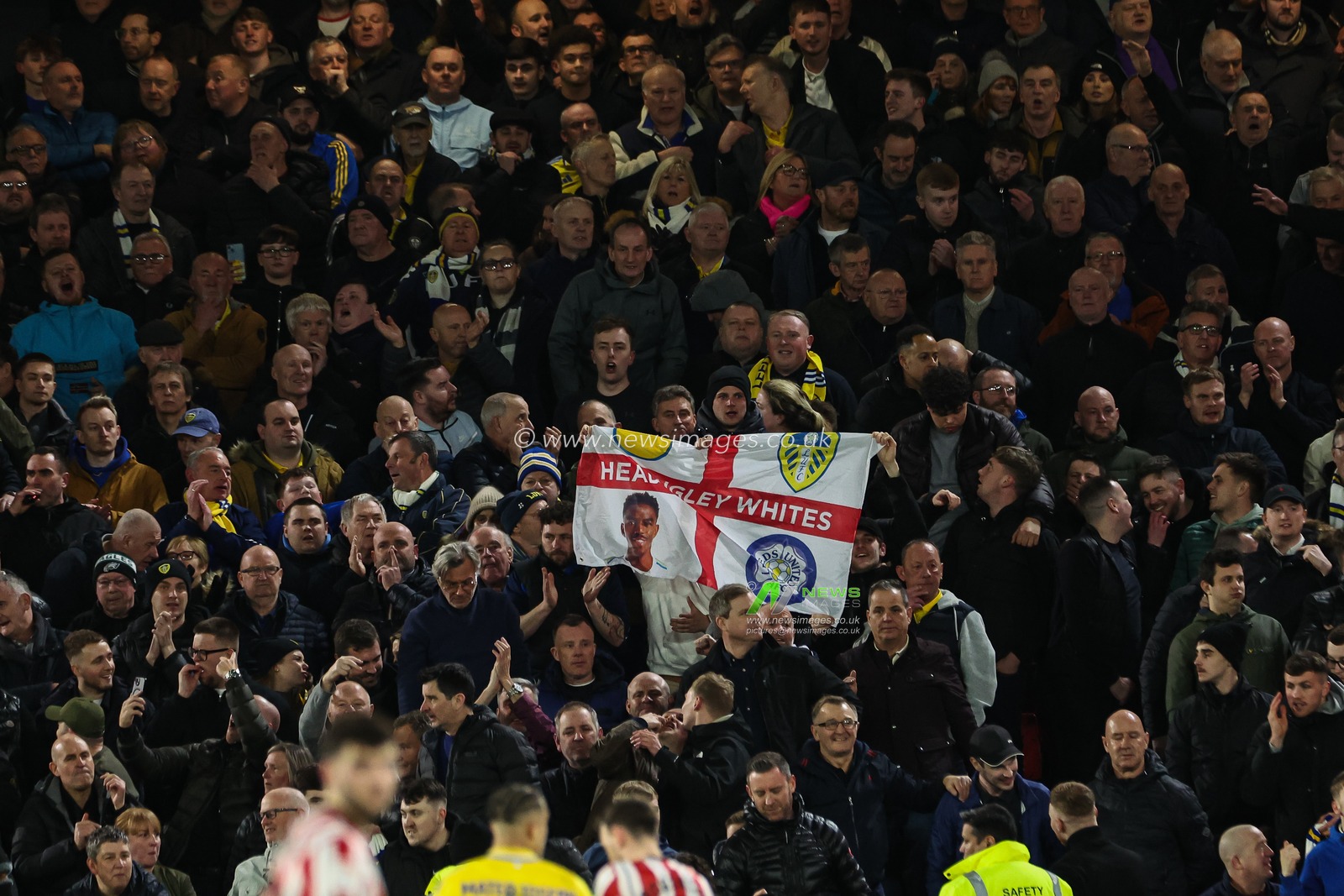 Leeds fan celebrate there sides goal during the Sky Bet Championship match Sheffield United vs Leeds United at Bramall Lane, Sheffield, United Kingdom, 24th February 2025

(Photo by Mark Cosgrove/News Images)