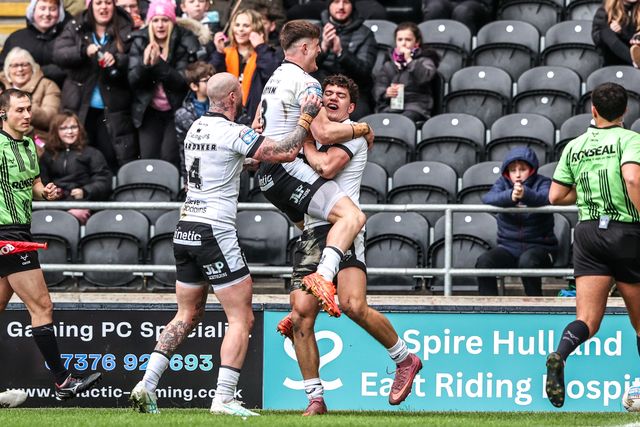 Lewis Martin of Hull FC celebrates his try during the Betfred Super League round 6 match Hull FC vs Catalans Dragons at MKM Stadium, Hull, United Kingdom on 29 March 2026

(Photo by Alfie Cosgrove/News Images)