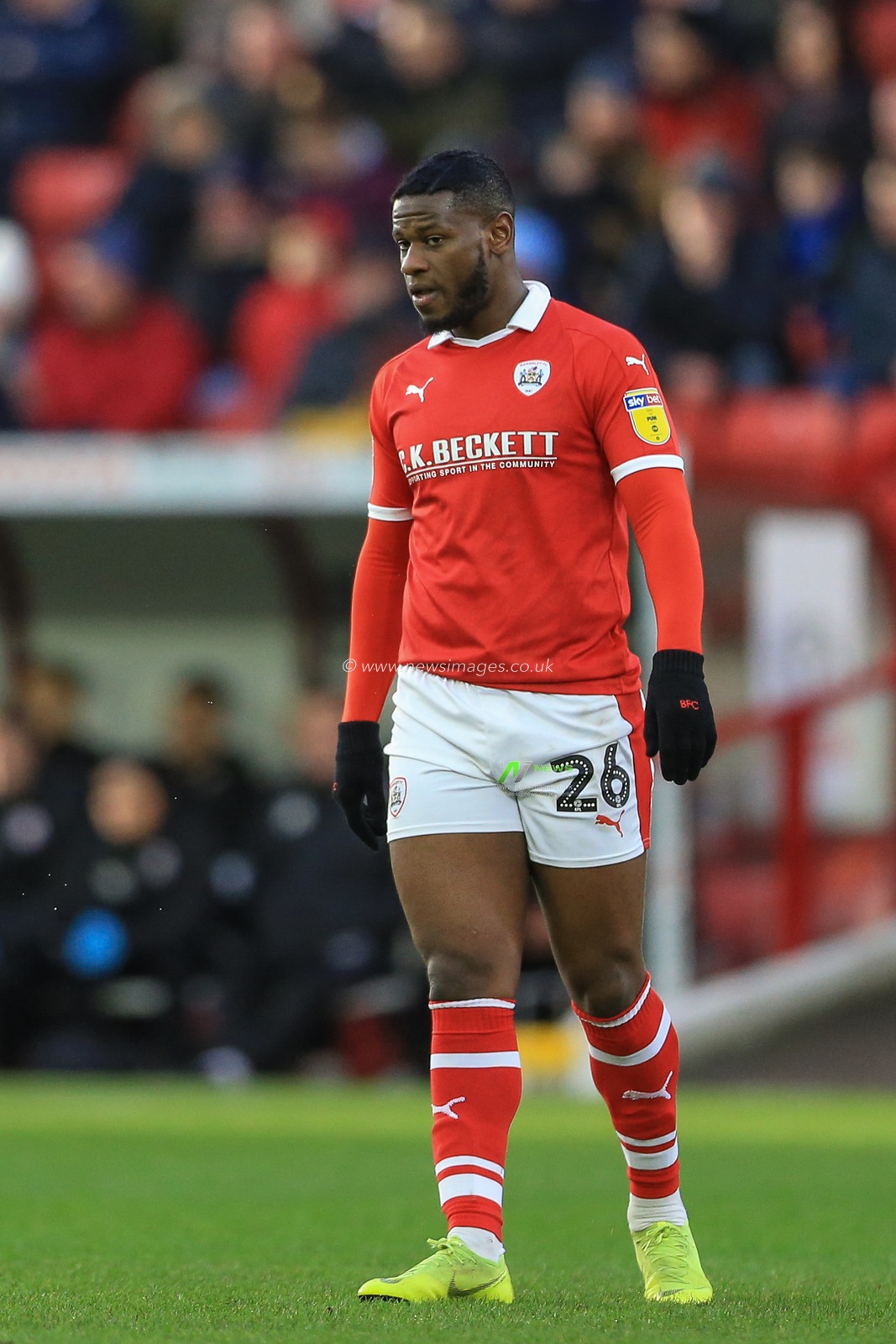 12th January 2019, Oakwell, Barnsley, England; Sky Bet League One, Barnsley vs Bradford City ; Mamadou Thiam (26) of Barnsley during the game 


Credit: Mark Cosgrove/News Images

English Football League images are subject to DataCo Licence