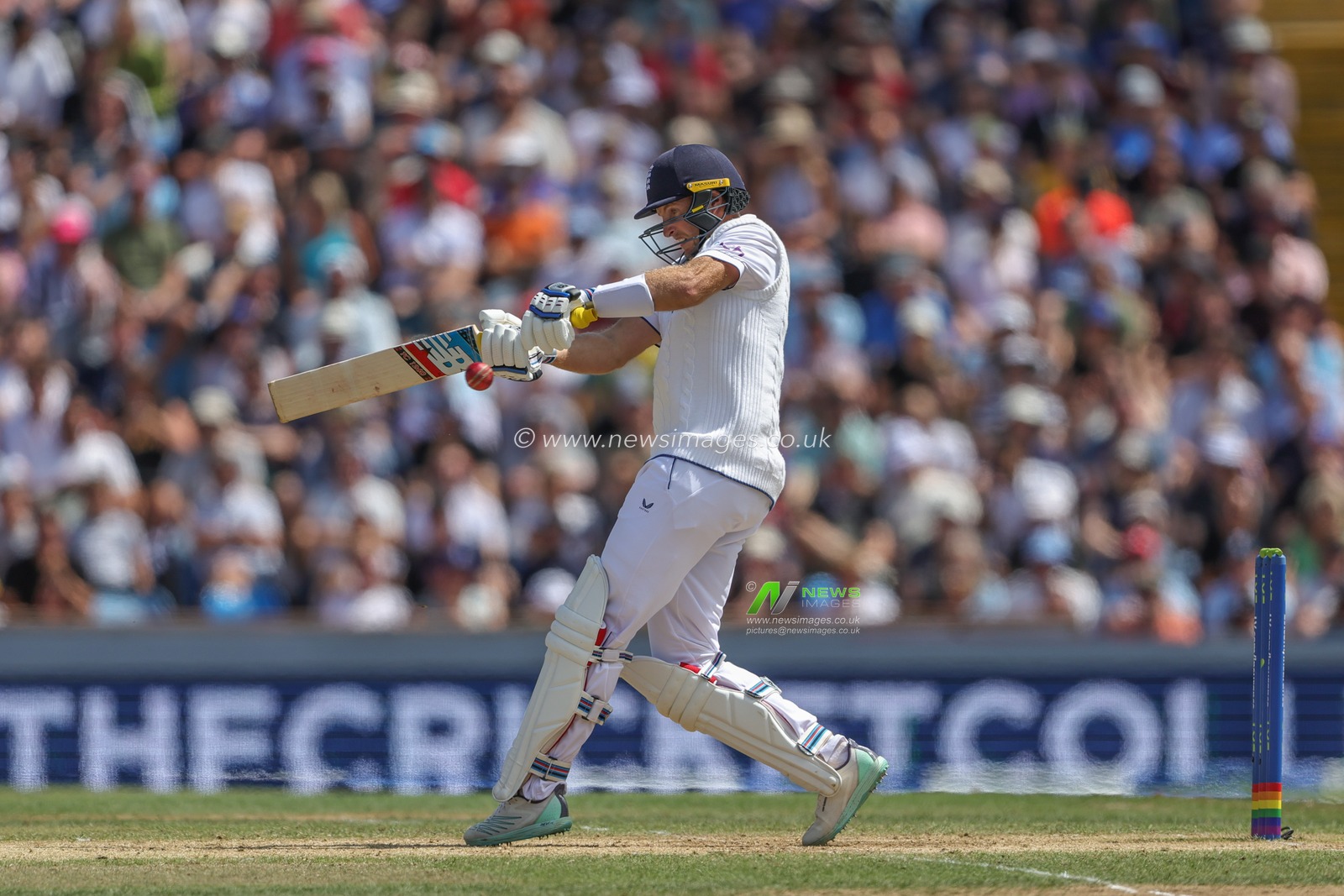 Joe Root of England hits the ball into the gloves of Alex Carey of Australia during the LV= Insurance Ashes Third Test Series Day 4 England vs Australia at Headingley Stadium, Leeds, United Kingdom, 9th July 2023

(Photo by Mark Cosgrove/News Images)
