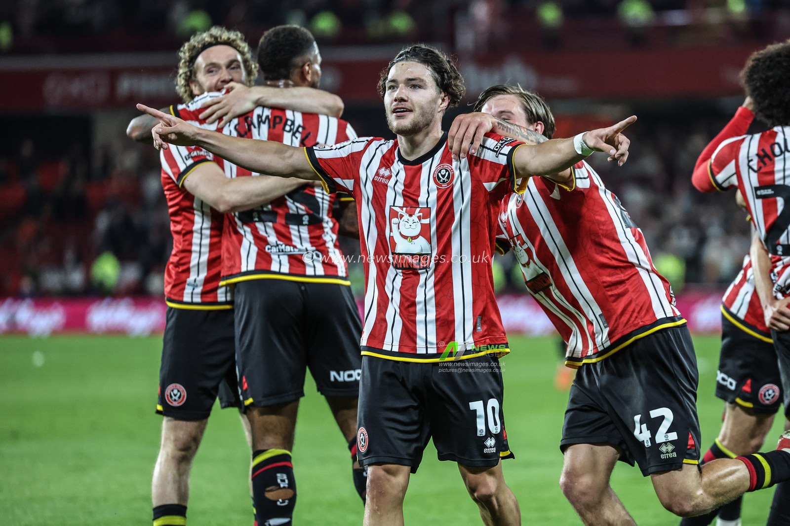 Callum O'Hare of Sheffield United celebrates his goal to make it 3-0 during the Sky Bet Championship Playoff Semi-final match Sheffield United vs Bristol City at Bramall Lane, Sheffield, United Kingdom, 12th May 2025

(Photo by Mark Cosgrove/News Images)