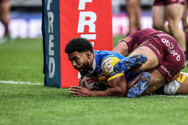 Kallum Watkins of Leeds Rhinos goes over for a try during the Betfred Super League Round 8 match Leeds Rhinos vs Huddersfield Giants at Headingley Stadium, Leeds, United Kingdom, 18th April 2025

(Photo by Alfie Cosgrove/News Images)