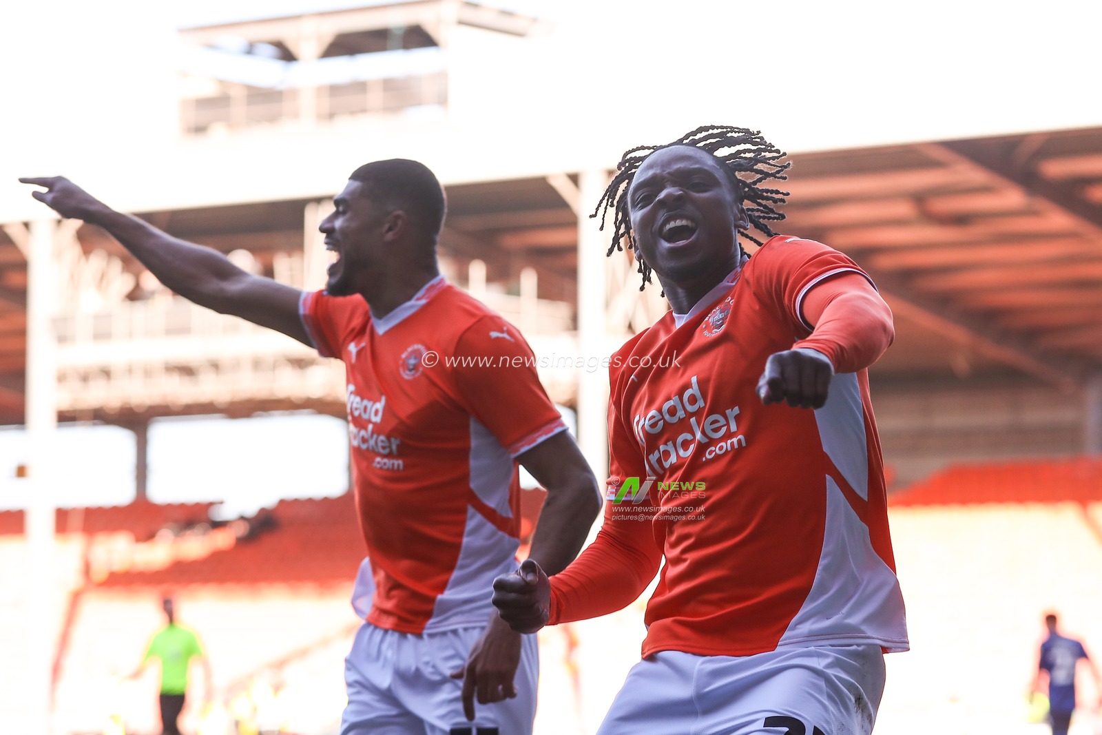 Niall Ennis of Blackpool celebrates his goal to make it 1-0 during the Sky Bet League 1 match Blackpool vs Crawley Town at Bloomfield Road, Blackpool, United Kingdom, 22nd February 2025

(Photo by Gareth Evans/News Images)