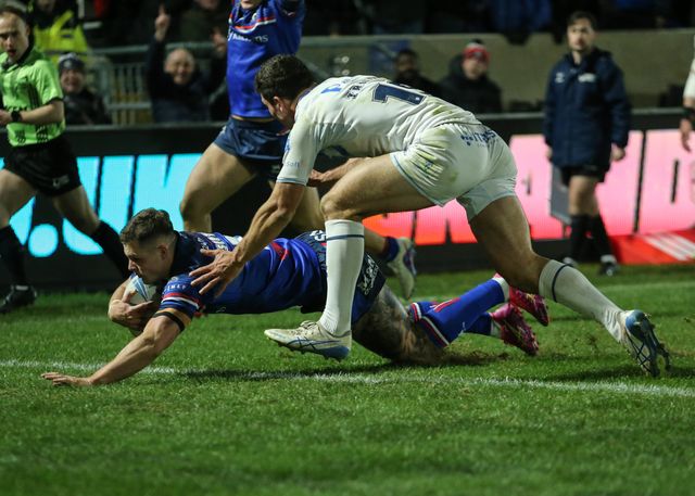 Cameron Scott of Wakefield Trinity goes over for a try during the Betfred Super League Round 1 match Wakefield Trinity vs Toulouse Olympique at DIY Kitchens Stadium, Wakefield, United Kingdom on 14 February 2026

(Photo by Richard Bierton/News Images)