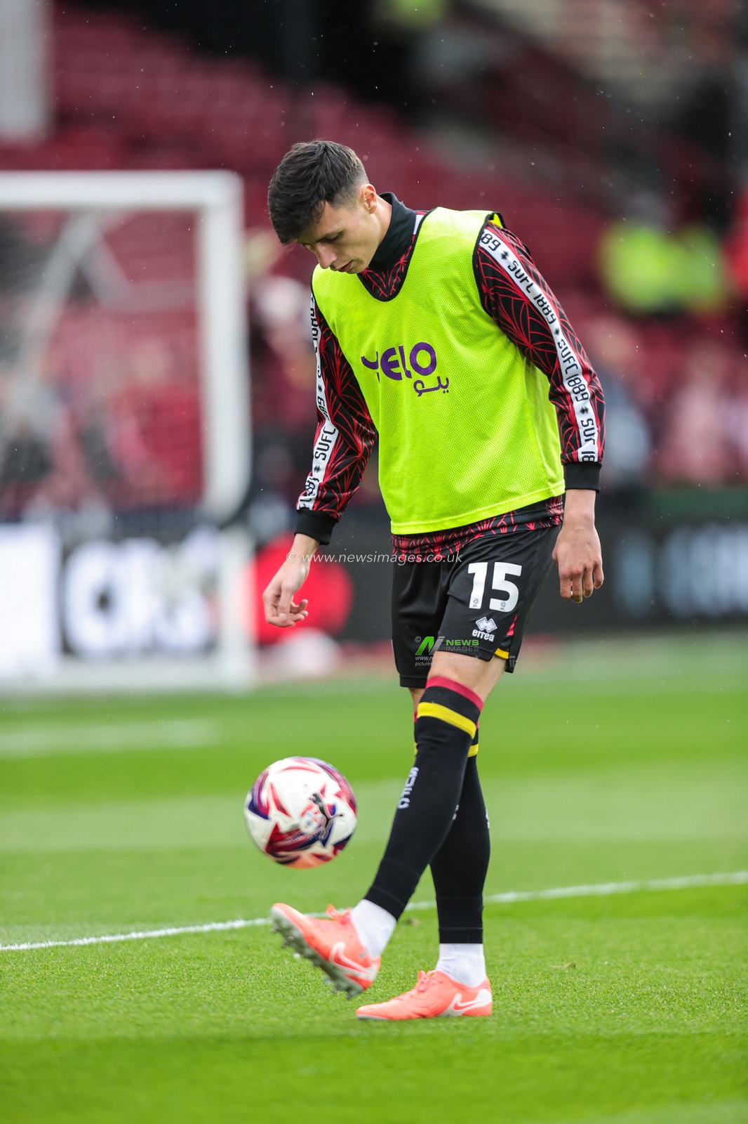 Anel AhmedhodÅ¾iÄ‡ of Sheffield United in the pregame warmup session during the Sky Bet Championship match Sheffield United vs Cardiff City at Bramall Lane, Sheffield, United Kingdom, 18th April 2025

(Photo by Richard Bierton/News Images)
