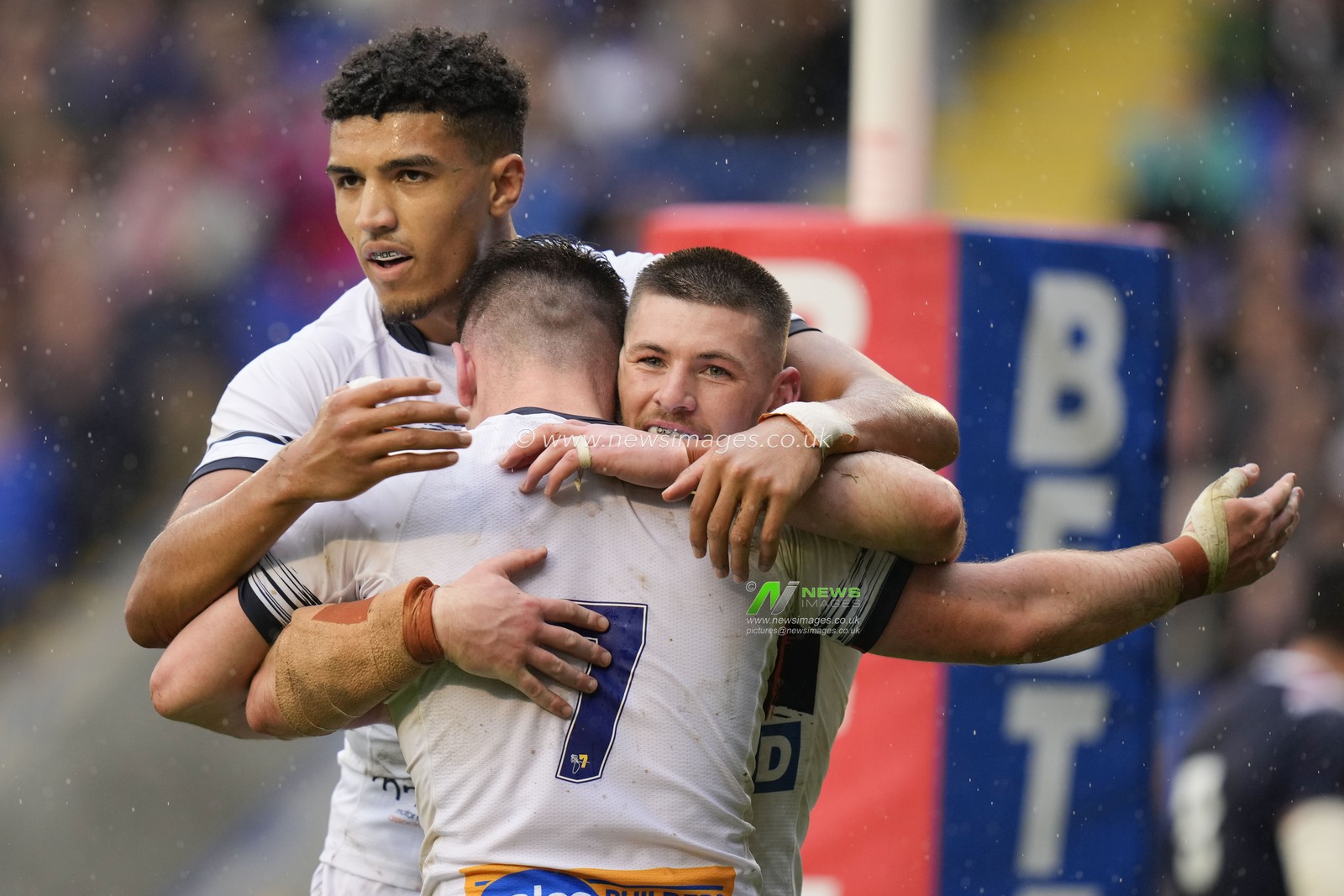 Danny Walker #9 of England celebrates with try scorer Harry Smith #7 of England during the Mid Season International match England vs France at Halliwell Jones Stadium, Warrington, United Kingdom, 29th April 2023

(Photo by Steve Flynn/News Images)