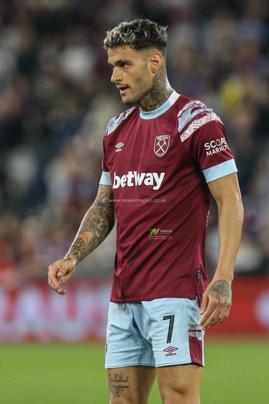 Gianluca Scamacca #7 of West Ham United during the UEFA Europa Conference League match West Ham United vs Silkeborg at London Stadium, London, United Kingdom, 27th October 2022

(Photo by Arron Gent/News Images)