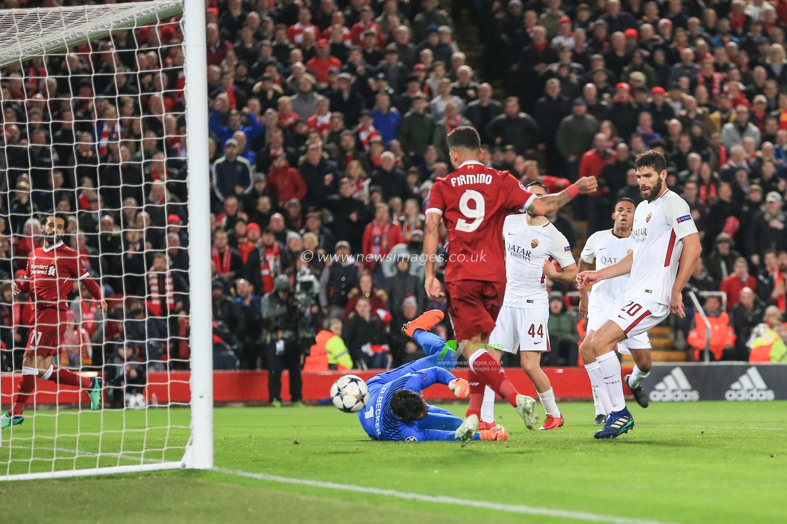 24th April 2018 , Anfield, Liverpool, England; UAFA Champions League Semi Final, first leg, Liverpool v Roma ; Roberto Firmino of Liverpool scores to make it 4-0