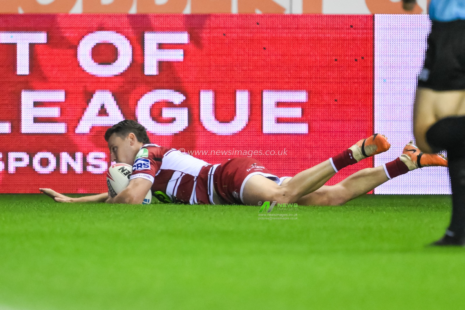 Jai Field of Wigan Warriors goes over for a try during the Betfred Super League Round 27 match Wigan Warriors vs Salford Red Devils at The Brick Community Stadium, Wigan, United Kingdom, 19th September 2024

(Photo by Craig Thomas/News Images)