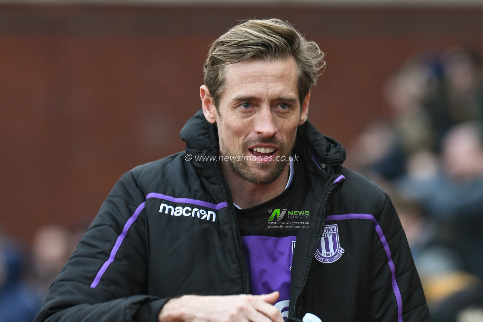 26th January 2019, Bet 365 Stadium, Stoke-on-Trent, England; Sky Bet Championship, Stoke City vs Preston North End ; Peter Crouch (25) of Stoke City before the game at the Bet 365 Stadium.


Credit: Richard Long/News Images

English Football League images are subject to DataCo Licence
