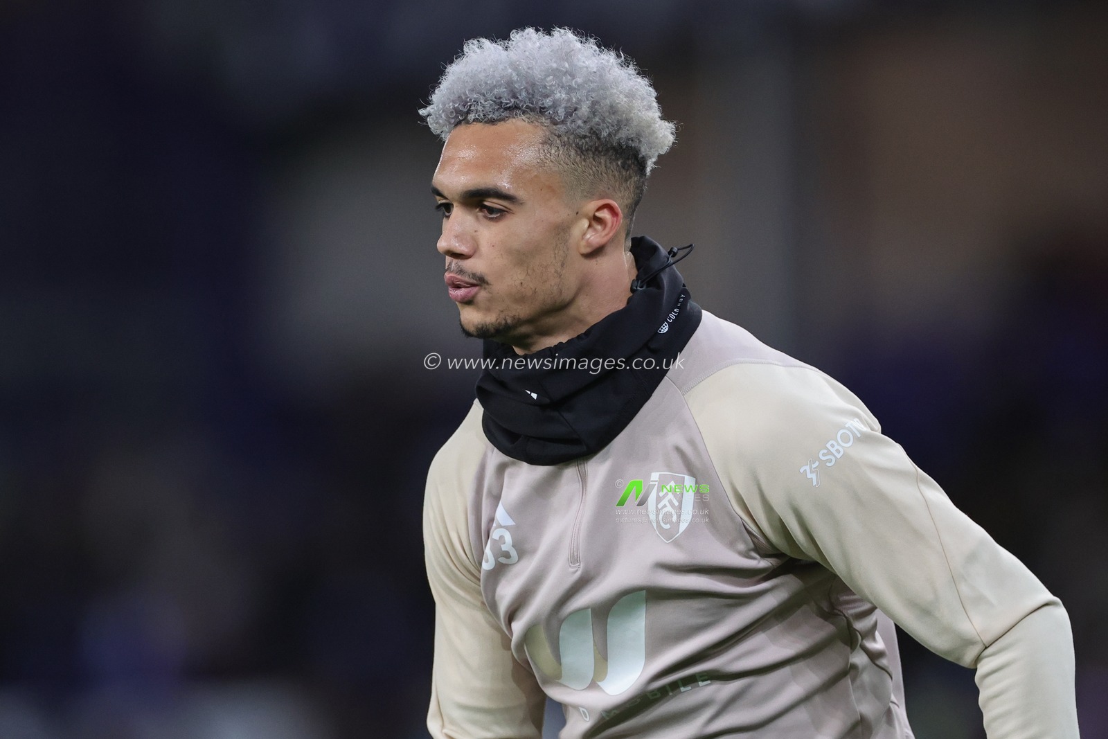 Antonee Robinson of Fulham during the pre-game warm up ahead of the Carabao Cup Quarter Final match Everton vs Fulham at Goodison Park, Liverpool, United Kingdom, 19th December 2023

(Photo by Mark Cosgrove/News Images)