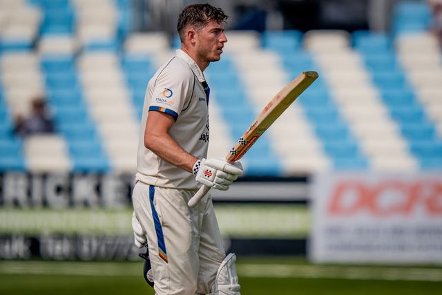 Martin Andersson applauds the fans after scoring a hundred and walks after being dismissed during the County Championship Division Two Derbyshire vs Northamptonshire day one match at The Central Co-Op County Ground, Derby, United Kingdom on 09 May 2026

(Photo by Maynard Manyowa/News Images)