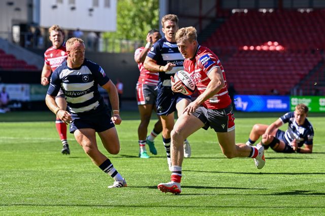 Ben Redshaw of Gloucester Rugby makes a line break before scoring Gloucester’s second try during the Prem Rugby Cup match Bristol Bears vs Gloucester at Ashton Gate, Bristol, United Kingdom on 05 September 2026

(Photo by Alex Williamson/News Images)