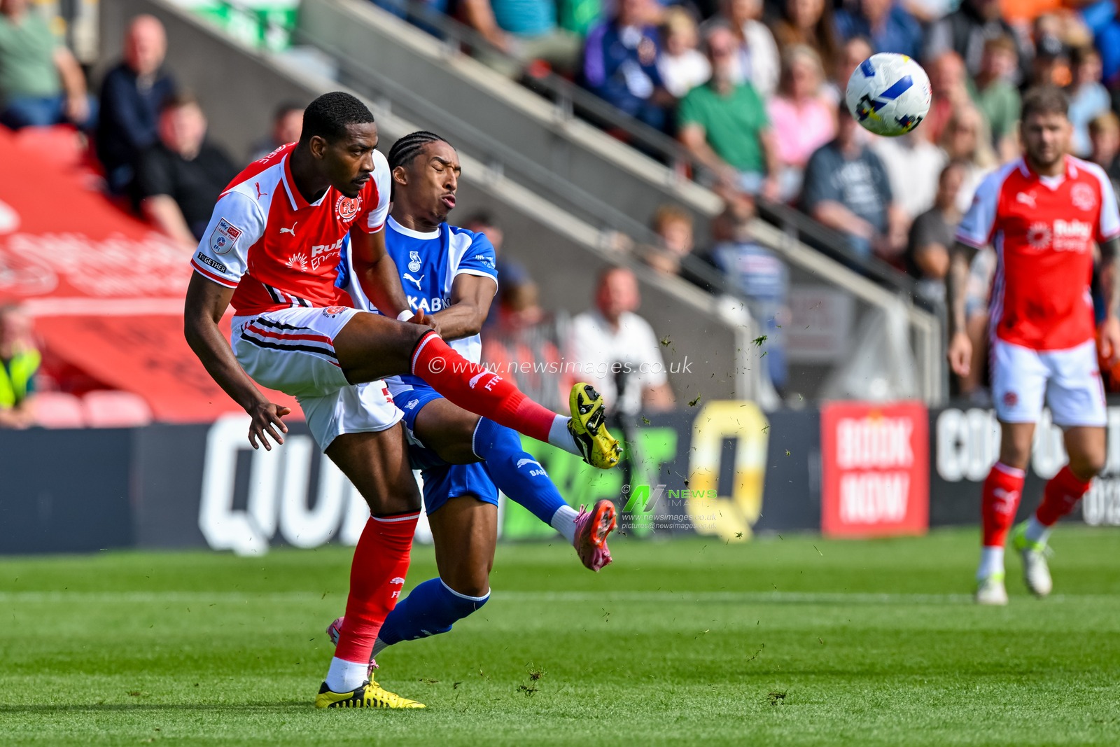 Zech Medley of Fleetwood Town makes a clearance during the Sky Bet League 2 match Fleetwood Town vs Oldham Athletic at Highbury Stadium, Fleetwood, United Kingdom, 23rd August 2025

(Photo by Adam Gee/News Images)