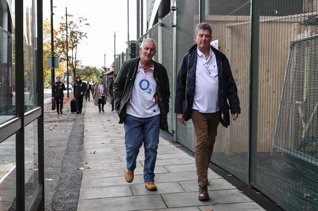 England fans make their way to the game during the Quilter Nations Series 2025 match England vs Australia at Allianz Stadium, Twickenham, United Kingdom, 1st November 2025

(Photo by Mark Cosgrove/News Images)

*** GER AUT SUI OUT ***