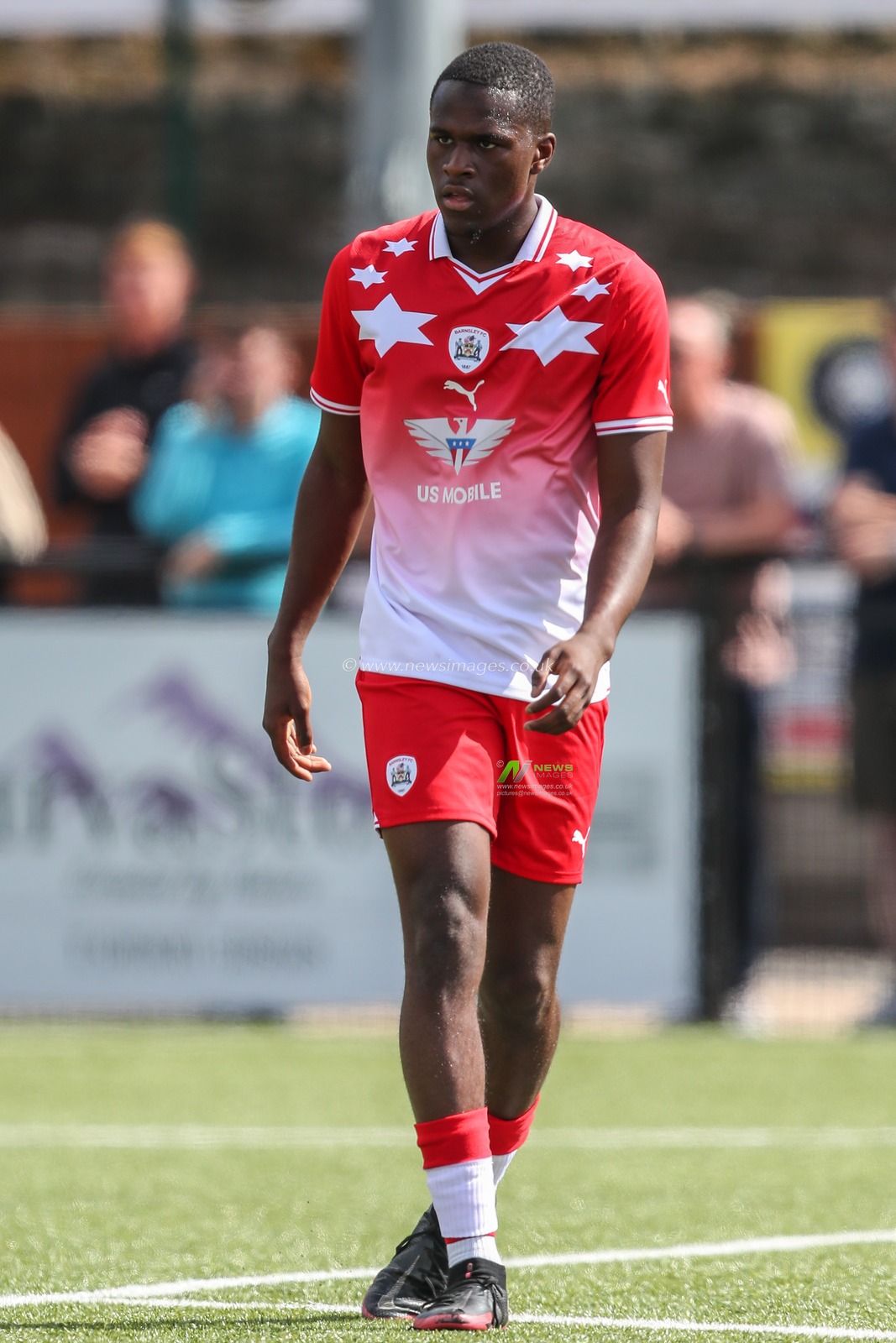 during the Pre-season friendly match Worksop Town vs Barnsley at Sandy Lane, Worksop, United Kingdom, 1st July 2023

(Photo by Gareth Evans/News Images)