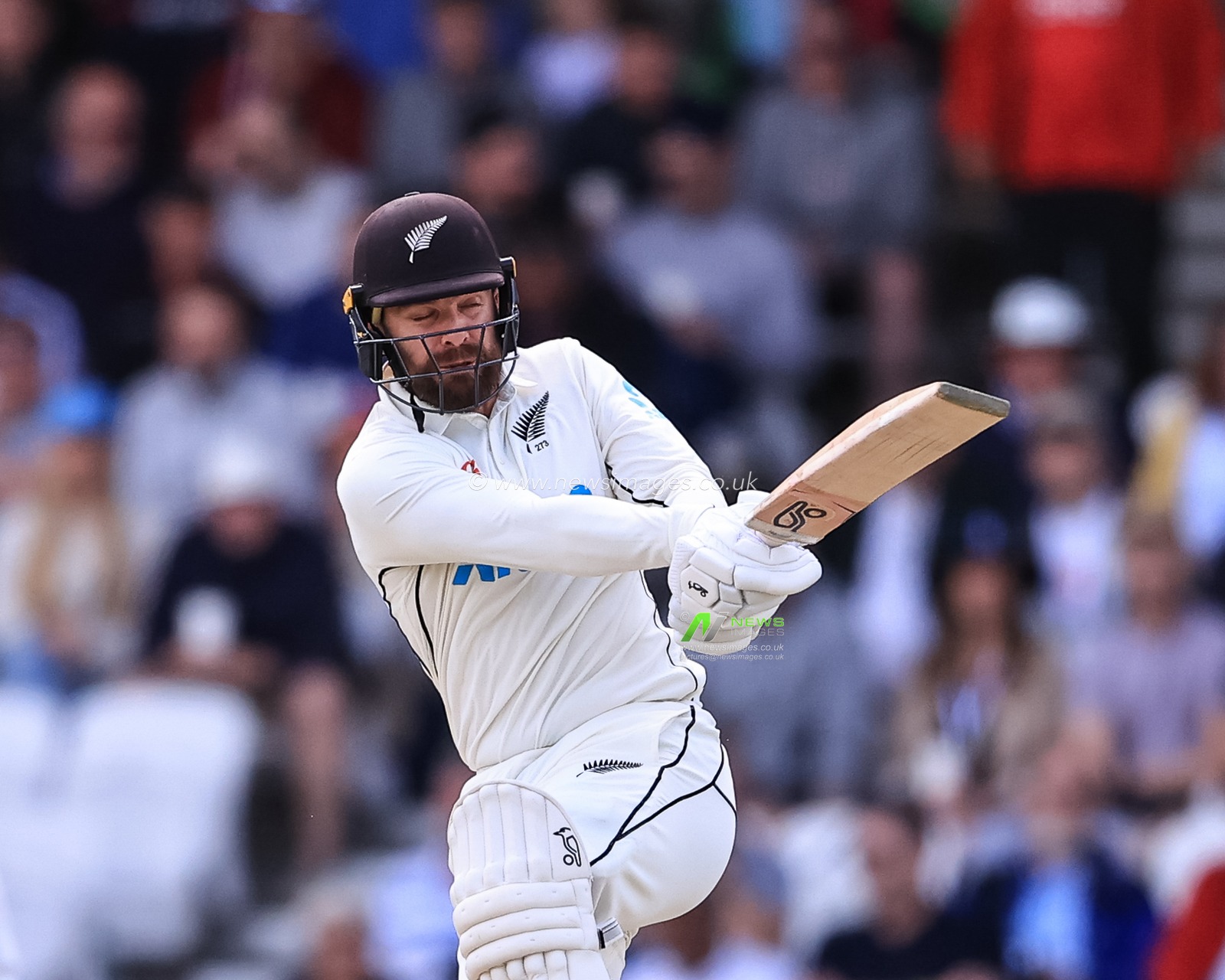 Tom Blundell of New Zealand hits a four (4)