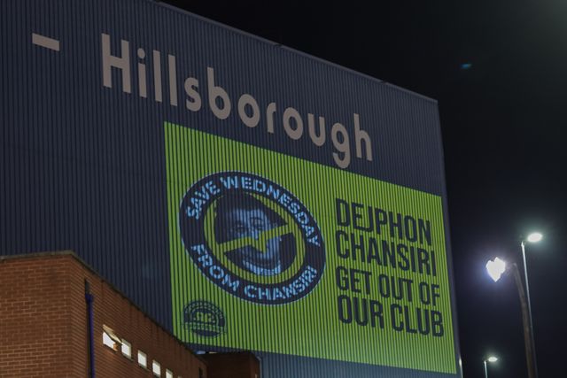 Fans protest against Sheffield Wednesday owner Dejphon Chansiri as they shine projected images onto the Kop stand during the Sky Bet Championship match Sheffield Wednesday vs Middlesbrough at Hillsborough, Sheffield, United Kingdom, 22nd October 2025

(Photo by Mark Cosgrove/News Images)