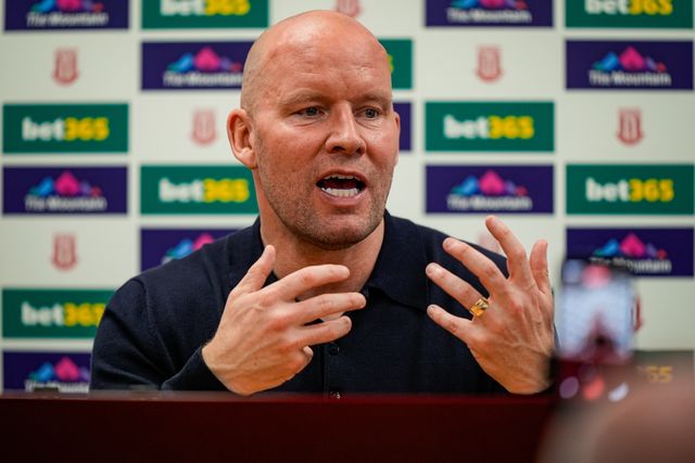 Henrik Pedersen manager of Sheffield Wednesday in the manager post match press conference during the Sky Bet Championship match Stoke City vs Sheffield Wednesday at Bet365 Stadium, Stoke On Trent, United Kingdom on 03 April 2026

(Photo by Maynard Manyowa/News Images)