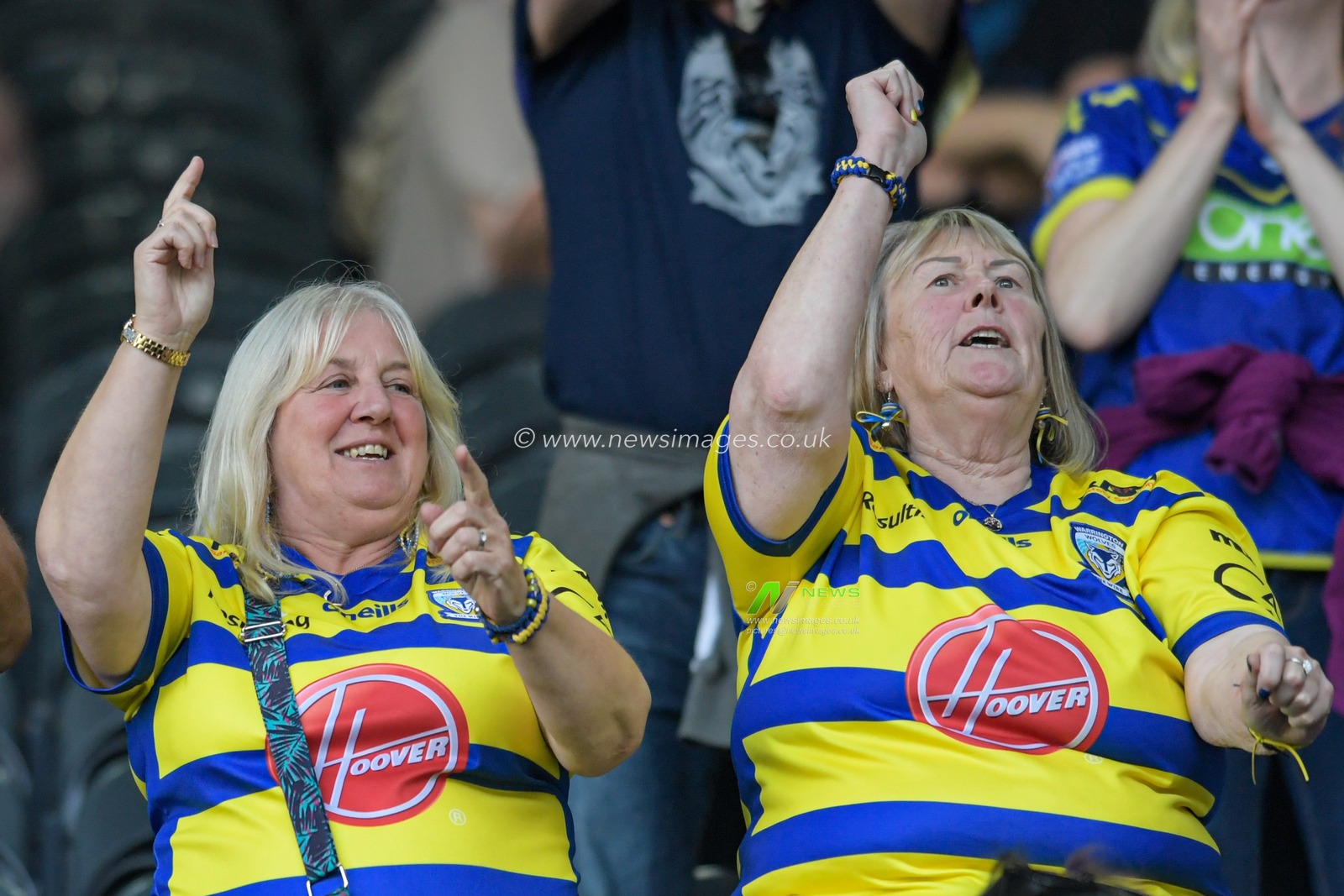 The Warrington Wolves fans enjoy the game at Magic Weekend