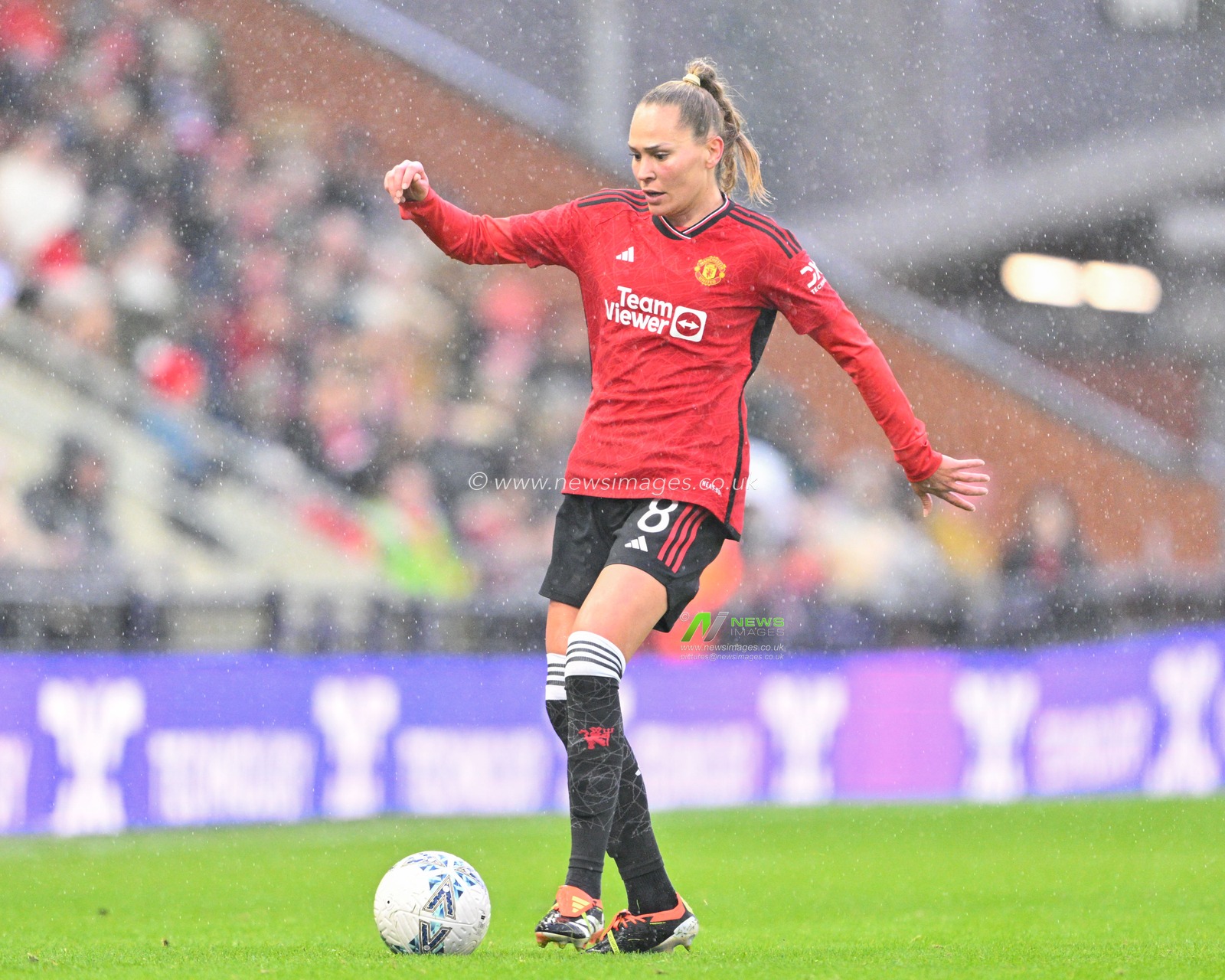 Irene Guerrero of Manchester United Women passes the ball, during the Vitality Women's FA Cup match Manchester United Women vs Newcastle United women at Leigh Sports Village, Leigh, United Kingdom, 14th January 2024

(Photo by Cody Froggatt/News Images)