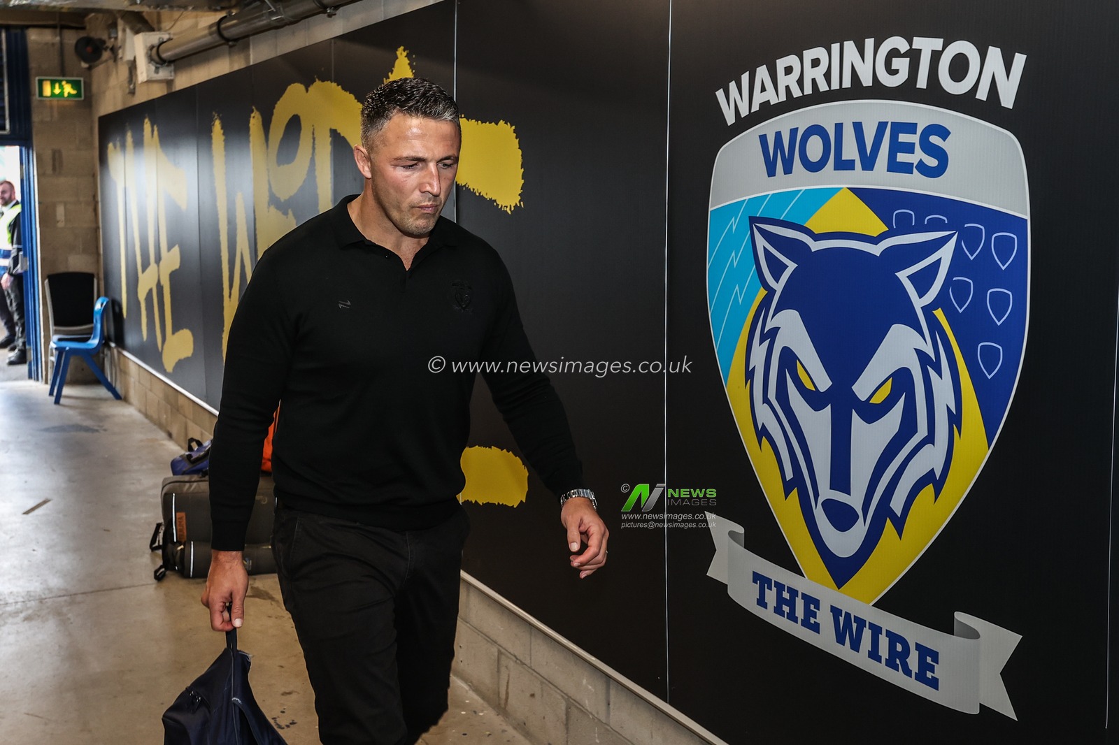 Sam Burgess Head Coach of Warrington Wolves arrives during the Betfred Super League round 21 match Warrington Wolves vs Wigan Warriors at Halliwell Jones Stadium, Warrington, United Kingdom, 8th August 2025

(Photo by Alfie Cosgrove/News Images)