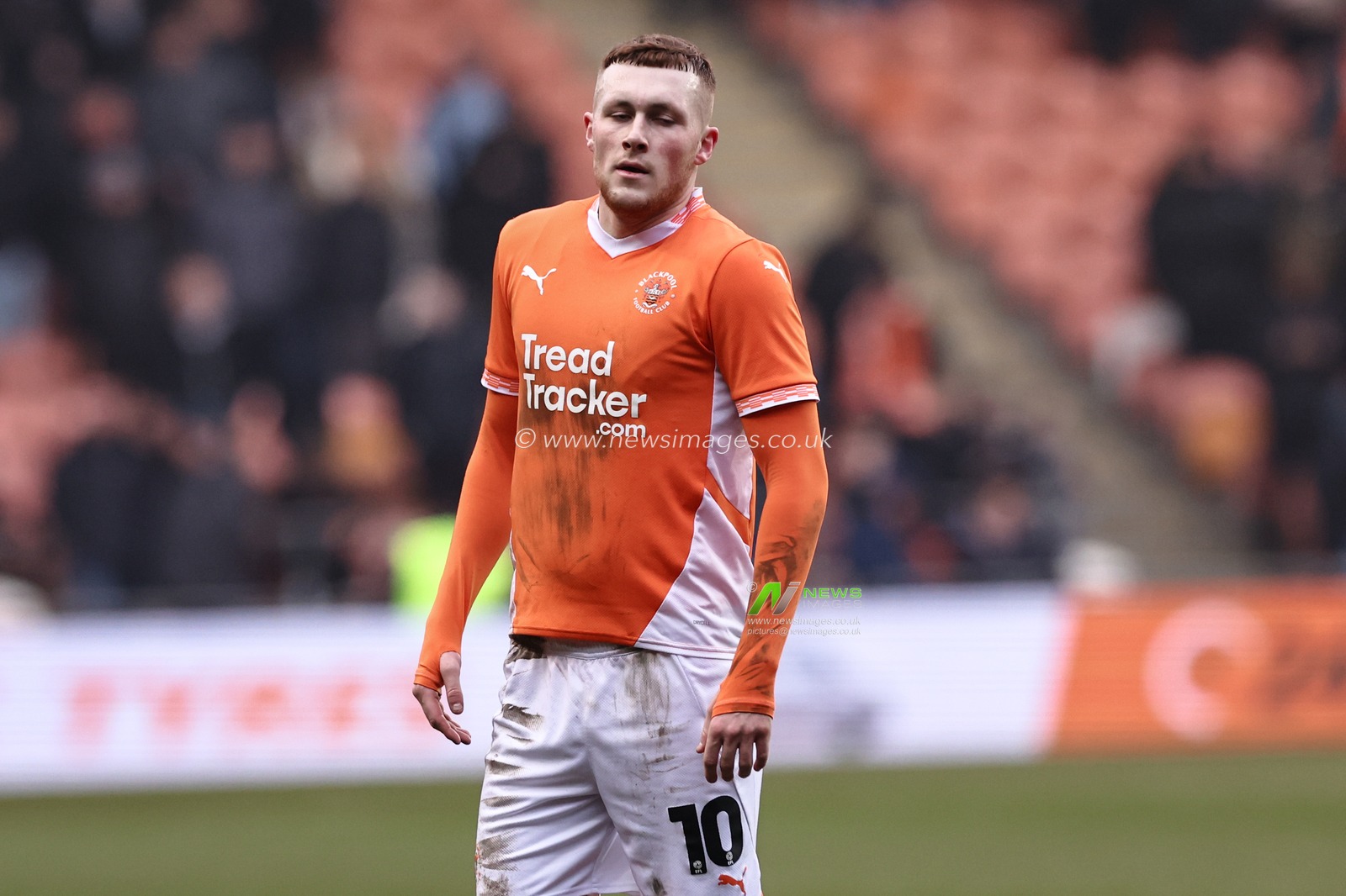 Sonny Carey of Blackpool during the Sky Bet League 1 match Blackpool vs Mansfield Town at Bloomfield Road, Blackpool, United Kingdom, 15th February 2025

(Photo by Mark Cosgrove/News Images)